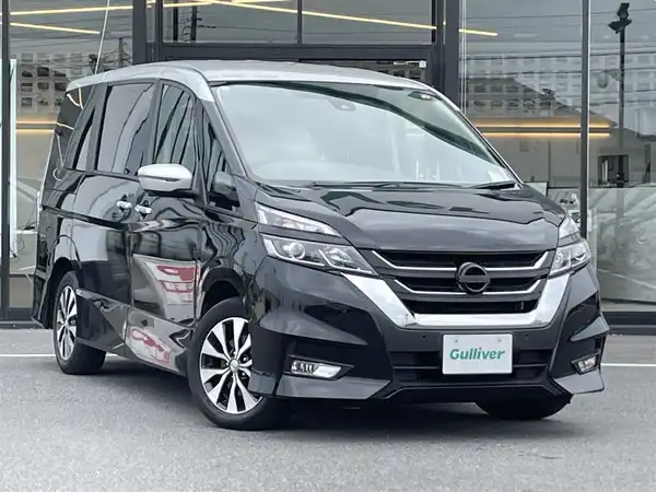 日産 セレナ