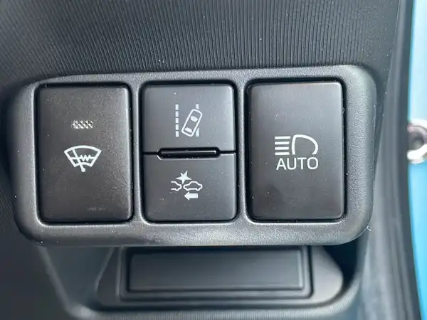 トヨタ アクア