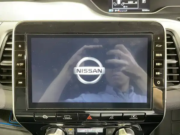 日産 セレナ