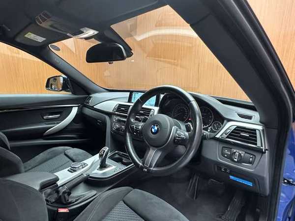 ＢＭＷ ３２０ｉ