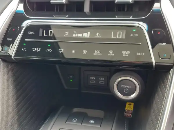 トヨタ ハリアー ＰＨＥＶ