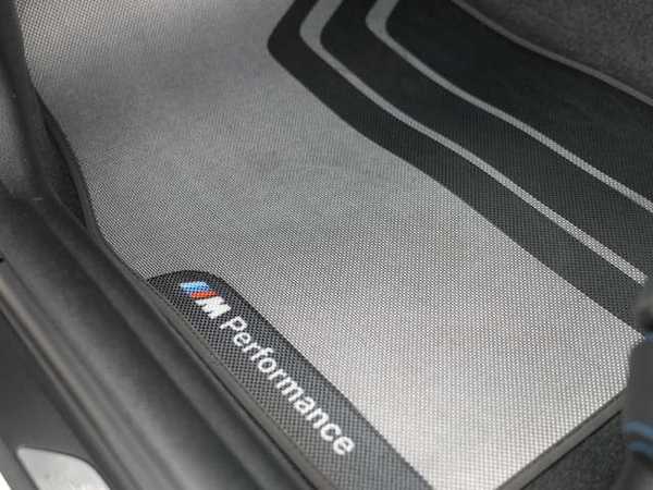 ＢＭＷ Ｍ２
