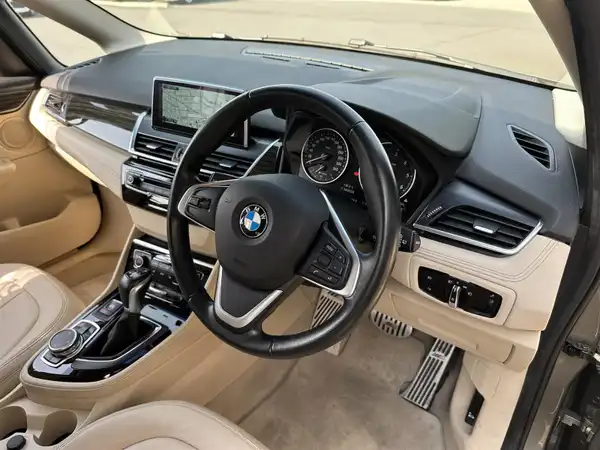 ＢＭＷ ２１８ｄ