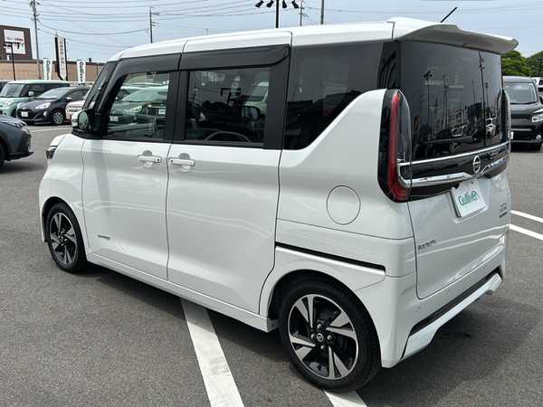 日産 ルークス