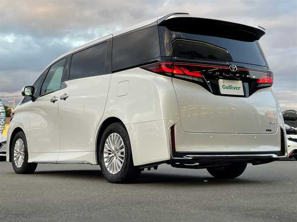 新着情報“ヴェルファイアハイブリッドハイブリッドZ プレミア”2024年式