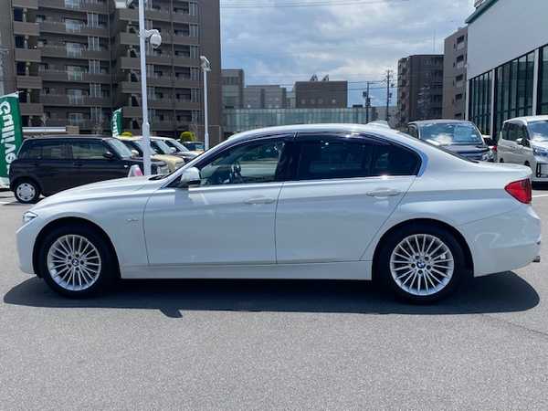 ＢＭＷ ３２０ｄ