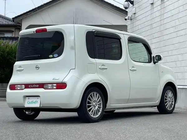 日産 キューブ