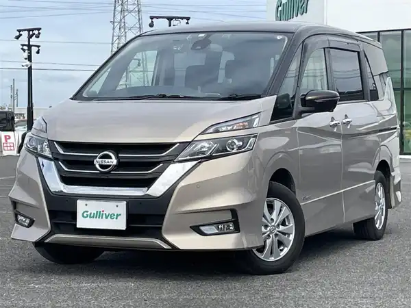 日産 セレナ