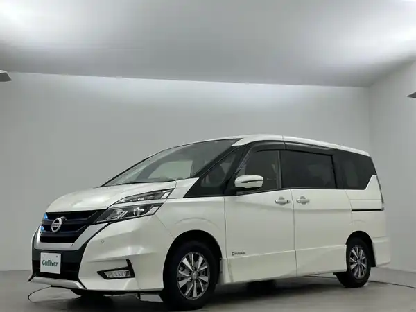 日産 セレナ