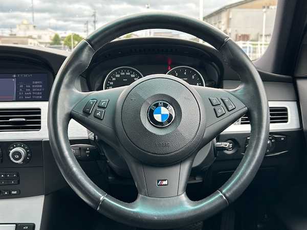 ＢＭＷ ５２５ｉ