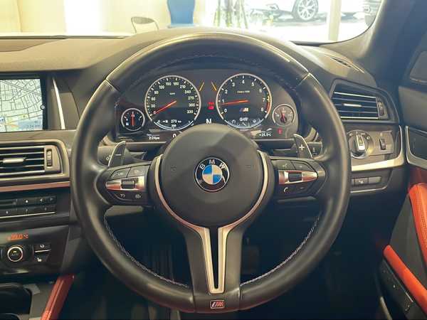 ＢＭＷ Ｍ５