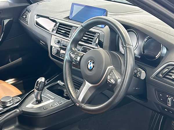 ＢＭＷ １１８ｉ