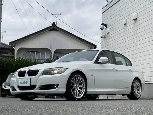 ＢＭＷ ３２０ｉ