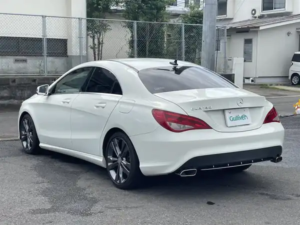 メルセデス・ベンツ ＣＬＡ１８０