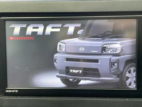 新着情報“C－HRS GRスポーツ”2019年式ブラックマイカ入荷しま