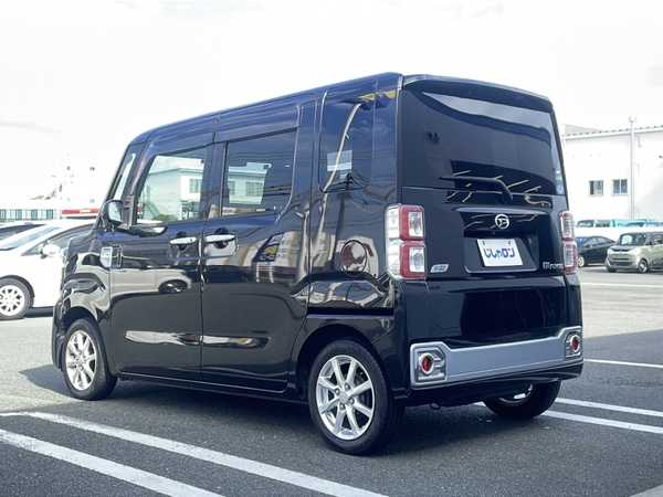 ダイハツ ウェイク