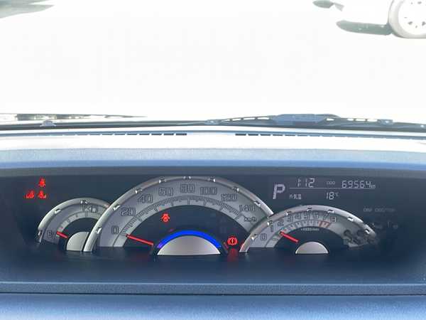 ダイハツ ウェイク