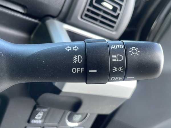 ダイハツ ウェイク