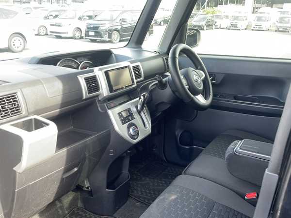 ダイハツ ウェイク