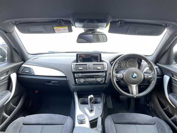 ＢＭＷ １１８ｉ