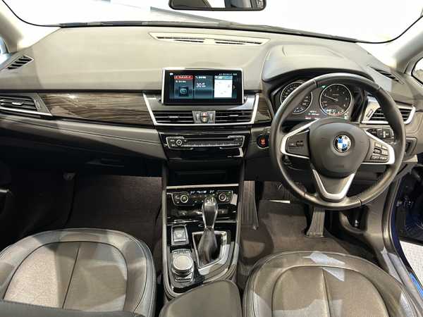 ＢＭＷ ２１８ｄ