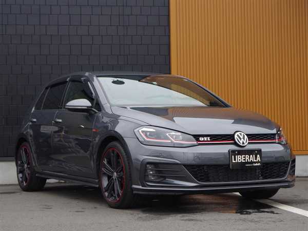 フォルクスワーゲン ゴルフｇｔｉ ダイナミック 18年式 平成30年式 グレー Id 中古車検索のガリバー