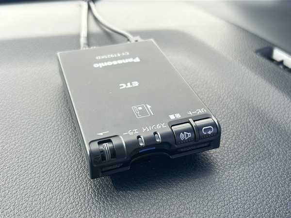 トヨタ ピクシスメガ