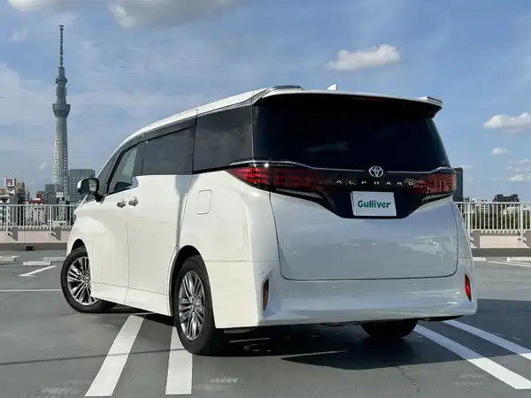 トヨタ ヴェルファイア プラチナホワイトパールマイカ 1/43 トヨタ ヴェルファイア Z Premier プラチナホワイトパール