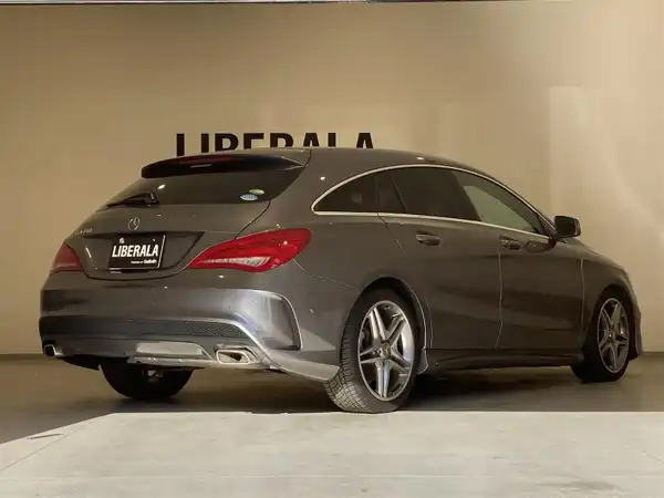 メルセデス・ベンツ ＣＬＡ１８０