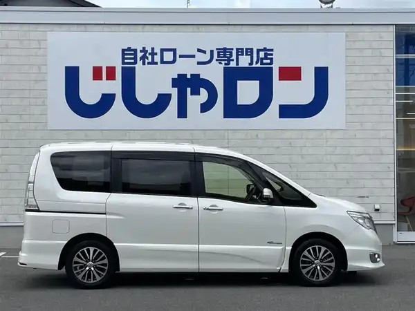 日産 セレナ