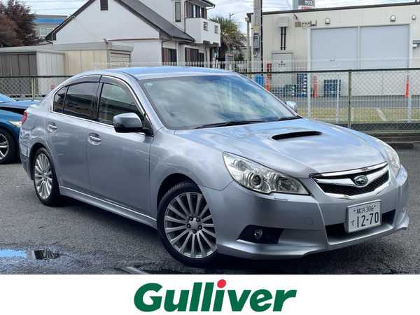 新着情報“ヴォクシーZS 煌”2018年式ホワイトパールクリスタルシャイン