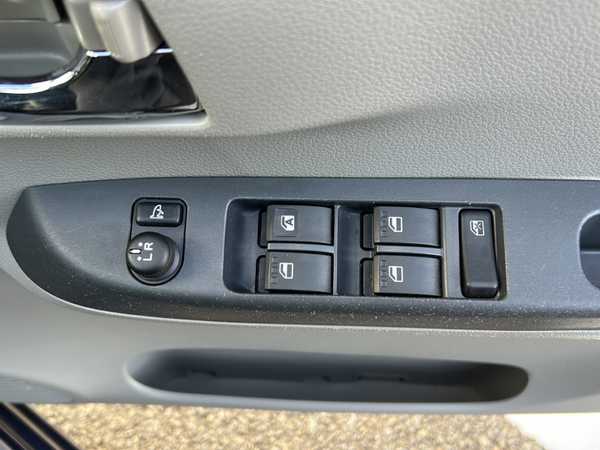 ダイハツ ミラ イース