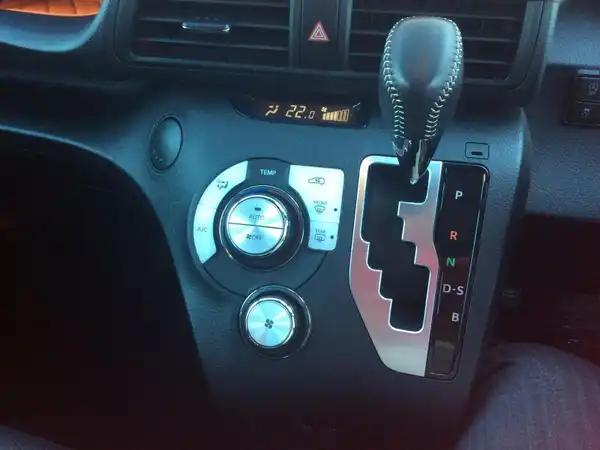 トヨタ シエンタ