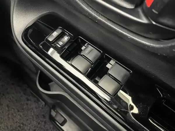 トヨタ アクア