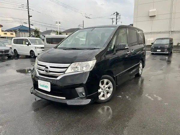 日産 セレナ