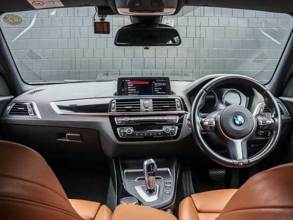 ＢＭＷ １１８ｉ