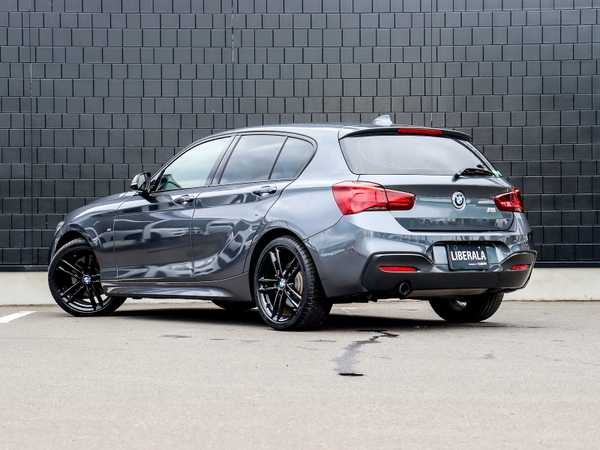 ＢＭＷ １１８ｉ