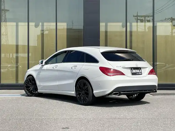 メルセデス・ベンツ ＣＬＡ１８０