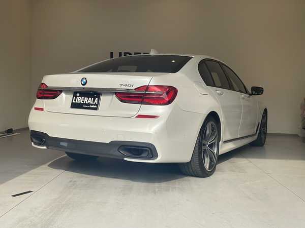 ＢＭＷ ７４０ｉ