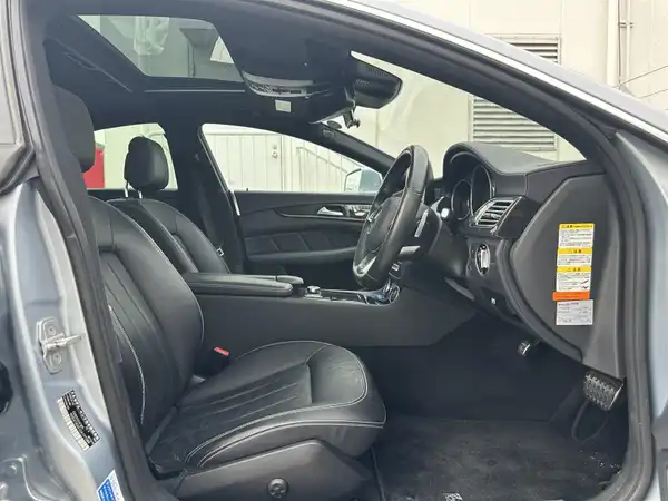 メルセデス・ベンツ ＣＬＳ２２０