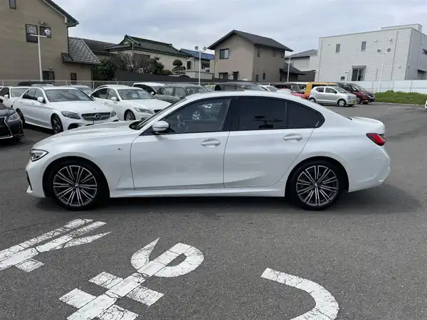 ＢＭＷ ３２０ｉ