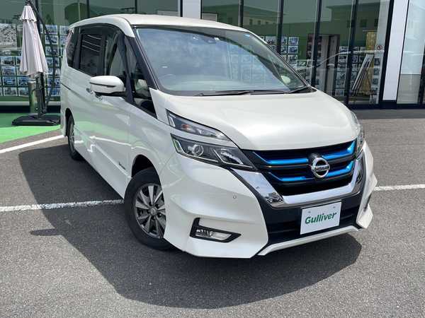 日産 セレナ