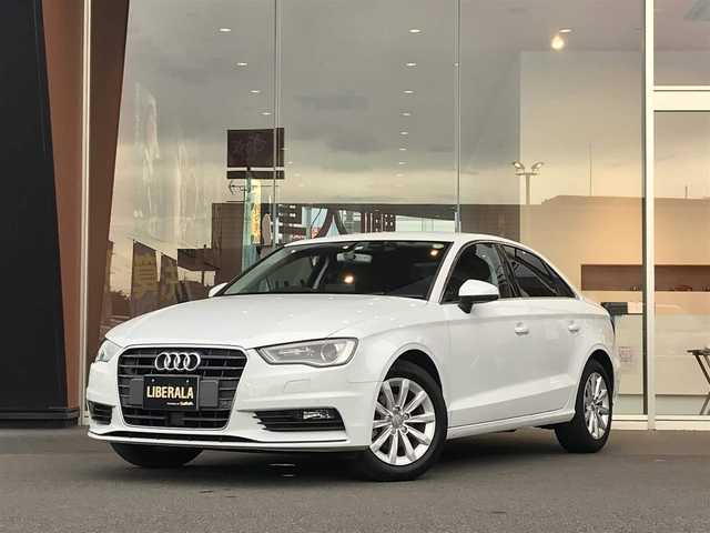 アウディ ａ３セダン １ ４ｔｆｓｉ 16年式 平成28年式 グレイシアホワイトメタリック Id 中古車検索のガリバー