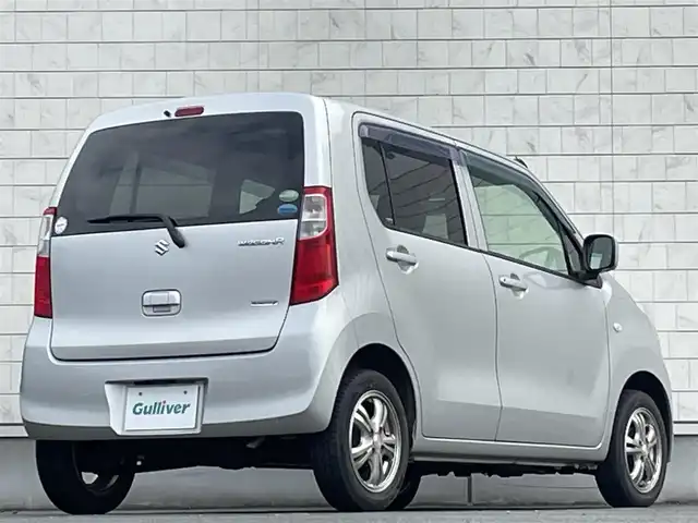 スズキ ワゴンＲ FX 岩手県 2014(平26)年 6.9万km シルキーシルバーメタリック 禁煙車/4WD/純正オーディオ/→CD/FM/AM/AUX/運転席シートヒーター/電動格納ミラー/冬タイヤホイール車載/〇ドアバイザー/〇フロアマット/〇取扱説明書