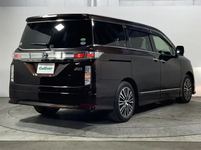 日産 エルグランド