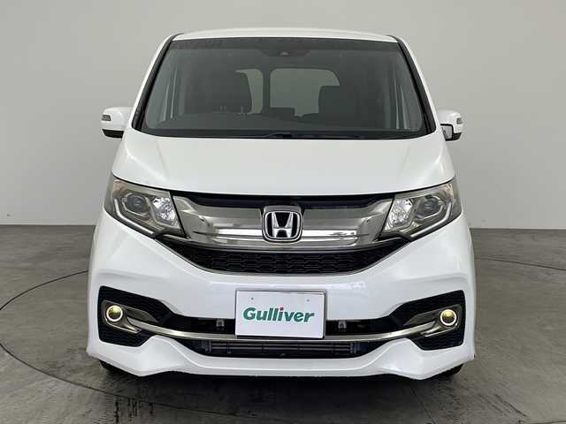 ホンダ ステップワゴン スパーダ クルスピセンシング 兵庫県 2017(平29)年 4.8万km ホワイトオーキッドパール ・純正SDナビ/・Bluetooth/フルセグテレビ/CD/DVD/・Apple car play/・バックカメラ/・純正フロアマット/・クルーズコントロール/・フリップダウンモニター/・ビルドインETC2.0/・横滑り防止装置/・衝突被害軽減システム/・レーンキープアシスト/・両側パワースライドドア/・LEDヘッドライト/・オートライト/・Wエアバッグ/・カーテンエアバッグ/・電動格納ミラー/・純正17インチアルミホイール/・パドルシフト