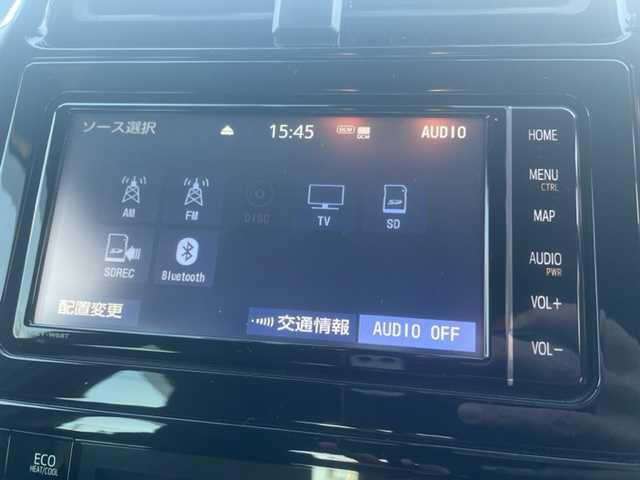 トヨタ プリウス S 福島県 2019(令1)年 6.7万km スティールブロンドM バックカメラ　４ＷＤ　ＬＥＤヘッドライト　純正ホイール　Ｂｌｕｅｔｏｏｔｈ　ドライブレコーダー　ＥＴＣ　純正ナビ　クルコン　純正フロアマット　オートライト　ドアバイザー　電格ミラー　盗難防止センサー