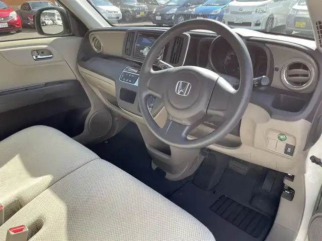 ホンダ Ｎ ＯＮＥ G Lパッケージ 静岡県 2013(平25)年 10.7万km プレミアムホワイトパール ワンオーナー/プッシュスタート/スマートキー/オートエアコン/オートライト/サイド＆カーテンエアバッグ/ETC/Pioneer製CD/USBチューナー(FH-580)/横滑り防止/新車時保証書/取扱説明書