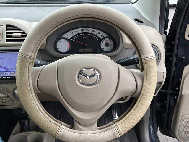 マツダ キャロル GS 山口県 2014(平26)年 6.9万km ブルーイッシュブラックパール3 純正７型ナビ/・ワンセグTV/・CD/社外マフラー/バックカメラ/社外14インチアルミホイール/リモコンキー/スペアキー１本/ドアバイザー/純正フロアマット/純正マフラー積込/保証書/取扱説明書