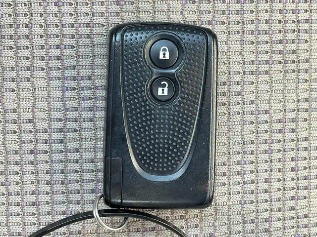 ダイハツ ミラ ココア X 滋賀県 2016(平28)年 10.6万km パールホワイトⅢ ワンオーナー/社外ナビ/・ワンセグ/CD/シートリフター/電動格納ミラー/アイドリングストップ/14インチAW付スタッドレスタイヤ積載/スマートキー